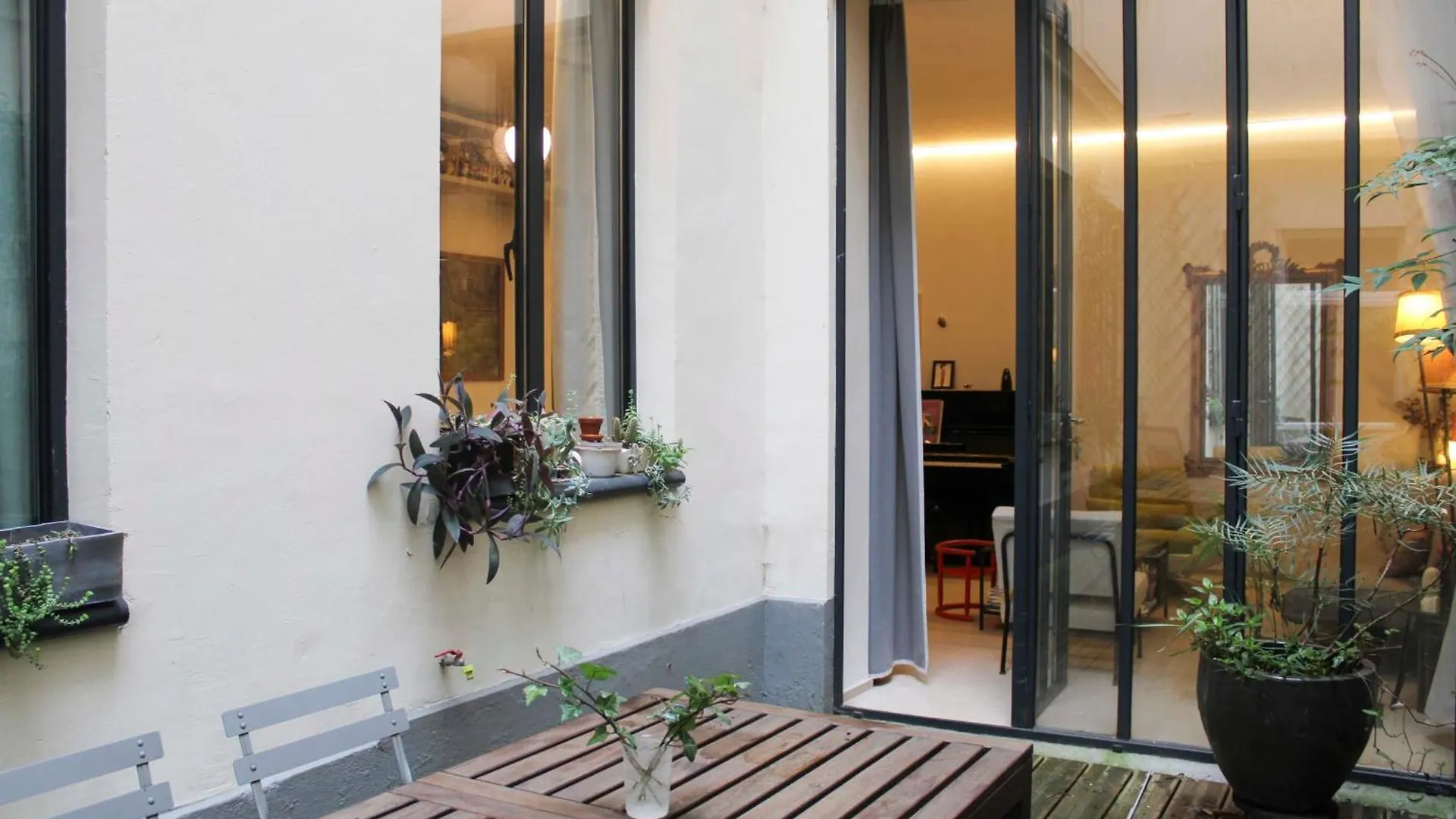 Apartamento Haven Of Peace With Private Terrace París 0*,